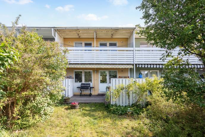 5 rum Radhus på Capellavägen 75 Skälby Järfälla kommun - bild 2