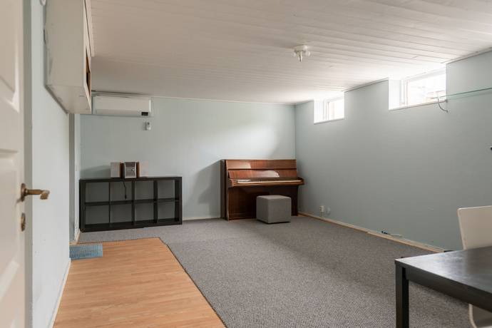 7 rum Villa på Sågbrogatan 26 Finnerödja Laxå kommun - bild 55