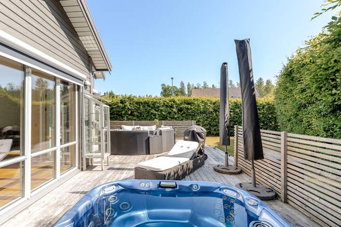 6 rum Villa på Lakevägen 15 Ekeby-Almby Örebro kommun - bild 2
