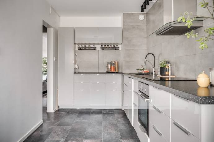 3 rum lägenhet på Karmgatan 79 Våxnäs, Karlstads kommun - bild 5