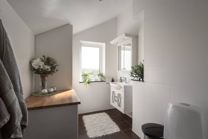 10 rum Villa på Rödklintsgatan 11 Nya Hjärsta Örebro kommun - bild 39