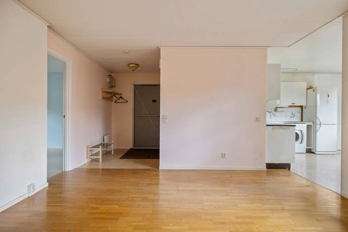 2 rum lägenhet på Skäcklingevägen 89B Tumba - Skäcklinge, Botkyrka kommun - bild 5