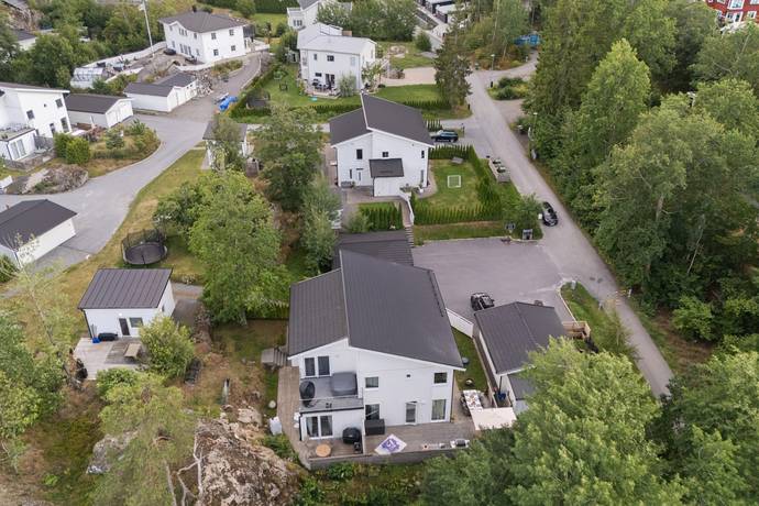 5 rum par-/kedje-/radhus på Gudö ekväg 36A Gudö, Haninge kommun - bild 4
