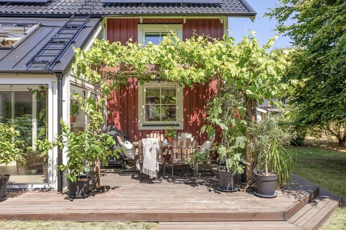 8 rum kedjehus på Regnbågsgatan 17 Hässlegården, Karlskrona kommun - bild 1