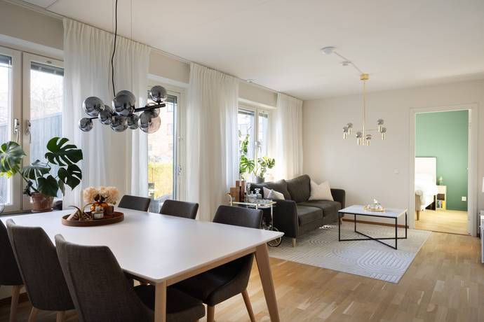 Askängsbacken 56, Bromma - Mariehäll, Stockholms kommun