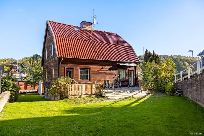 Trättebäcksliden 1, Centrala Hisingen - Krabbeliderna, Göteborgs kommun