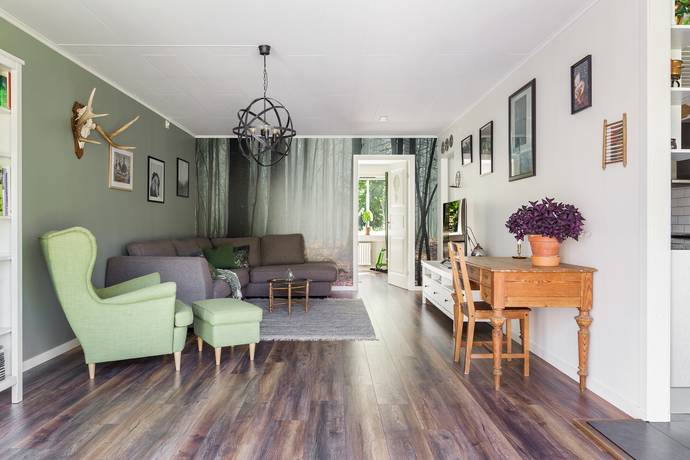 6 rum villa på Smaragdvägen 54 Kode, Kungälvs kommun - bild 5