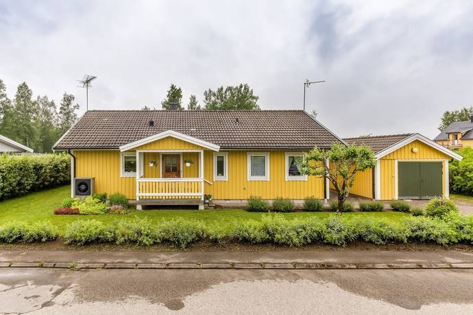 4 rum villa på Lillhedsvägen 5 Grangärde, Ludvika kommun - bild 1