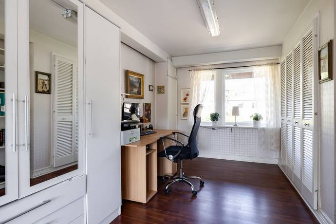 5 rum Villa på Tomtavägen 29 Vintrosa Örebro kommun - bild 33