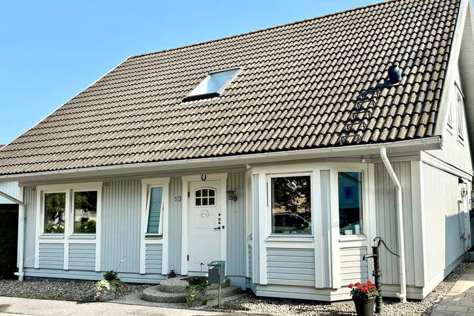 5 rum villa på Urupsgatan 13 Edvinshem, Ystads kommun - bild 1