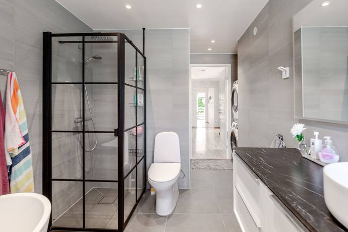 4 rum villa på Stomvägen 19 Örebro, Örebro kommun - bild 5