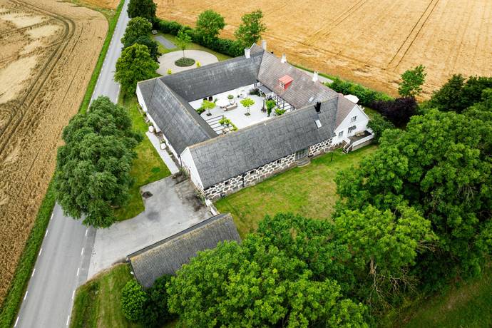 10 rum villa på Borrbystrandsvägen 33 Borrby, Simrishamns kommun - bild 3