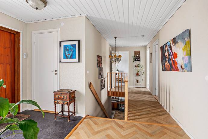 6 rum Villa på Björnstigen 12 Laxå Laxå kommun - bild 7