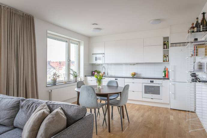 2 rum lägenhet på Mittfältsgatan 5, plan 6 Råsunda, Solna kommun - bild 2