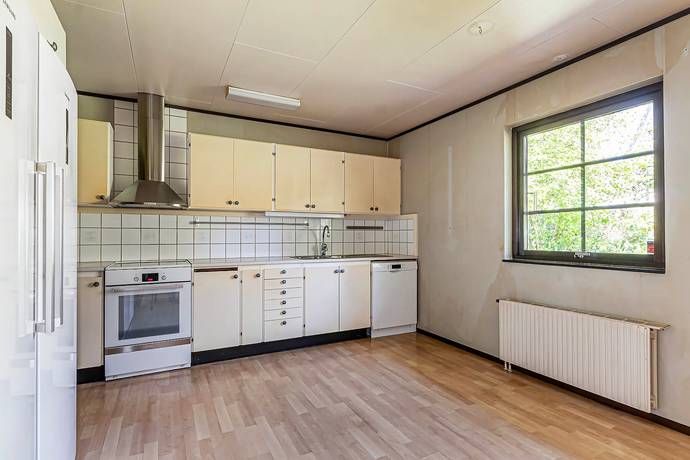 7 rum villa på Isakslundsvägen 7 Inskogen, Oxelösunds kommun - bild 4