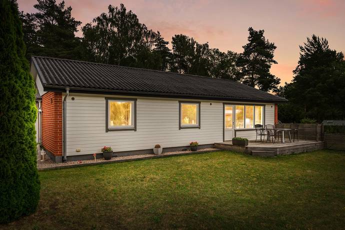 6 rum villa på Vinnegatan 24 Vinslöv, Hässleholms kommun - bild 2