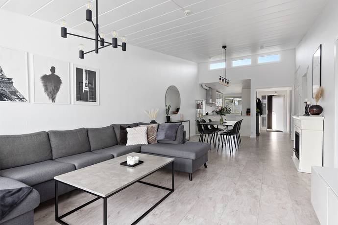 3 rum radhus på Skvaltevägen 6D Hässleholm - Ljungdala, Hässleholms kommun - bild 1