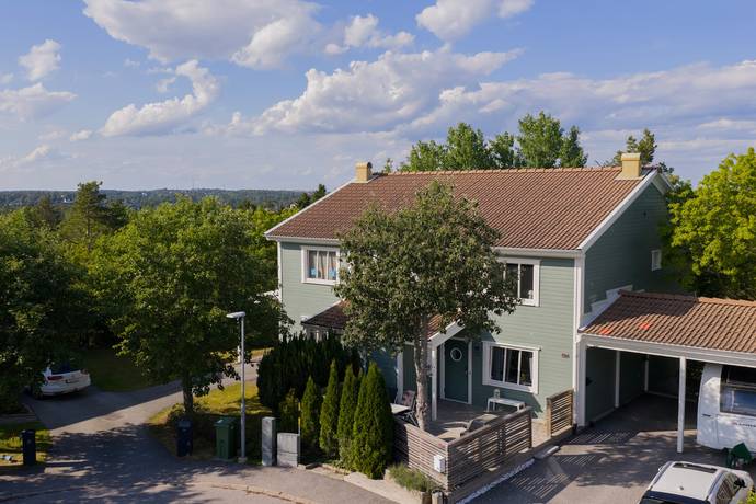 6 rum lägenhet på Hedenhösvägen 92 Solgård, Huddinge kommun - bild 2