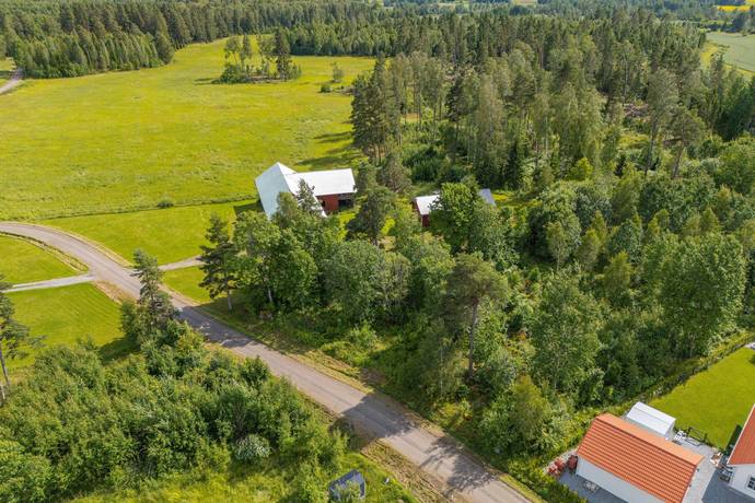 tomt på Storrasta 322 Ervalla, Örebro kommun - bild 1