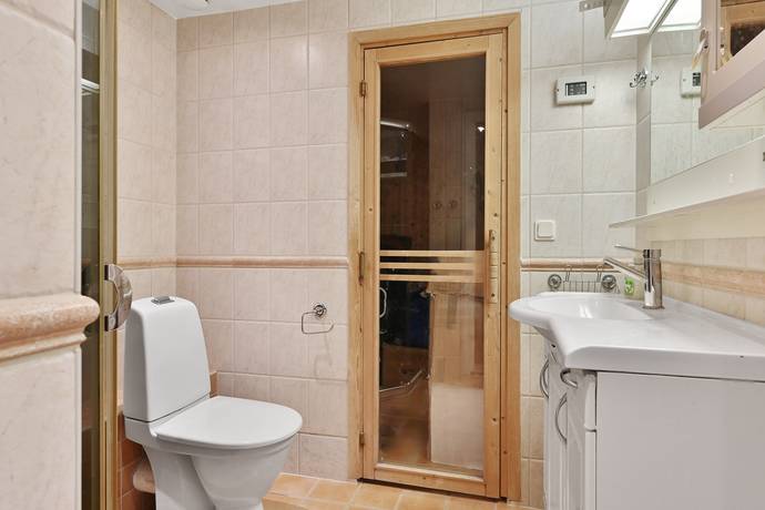 8 rum Villa på Åvägen 6 Runby Upplands Väsby kommun - bild 29