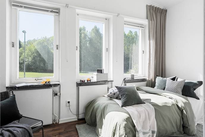 12 rum Villa på Stommavägen 5 Gunnilse Göteborgs kommun - bild 10