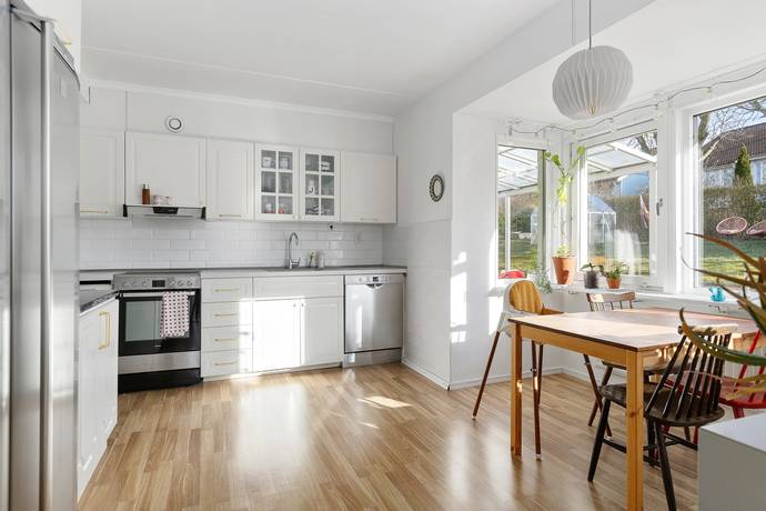 3 rum Radhus på Stjärnbildsgatan 68 Bergsjön Göteborgs kommun - bild 9