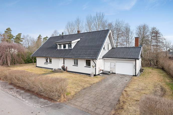 Körsbärsvägen 15, Smålandsstenar, Gislaveds kommun