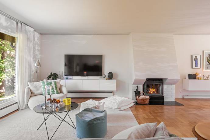 7 rum Villa på Sandstensvägen 17 Ensta Täby kommun - bild 4
