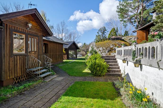 6 rum villa på Lagerbäcksvägen 18 Ingarö Långvik, Värmdö kommun - bild 1