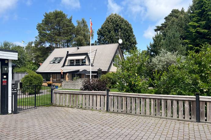 5 rum villa på Henriksdalsvägen 22 Höllviken, Vellinge kommun - bild 1