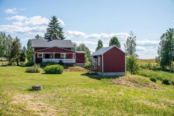 Gård med jordbruk på Näset 255 Näset Ragunda kommun - bild 3