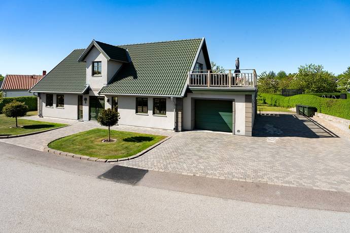 6 rum villa på Per Lars väg 8 Källesjö Och Hedeskoga, Ystads kommun - bild 2