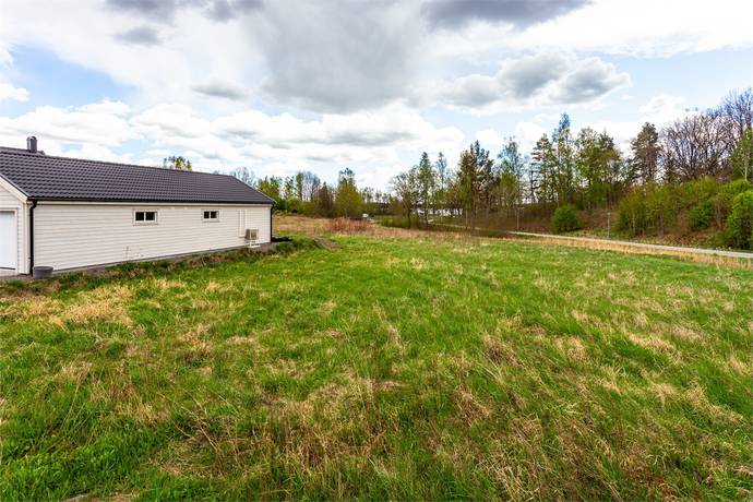 Tomt på Näsbybacka 24:9 Frövi Lindesbergs kommun - bild 4