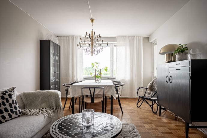 4 rum lägenhet på Karl Dahlins väg 26B Hentorp, Skövde kommun - bild 2