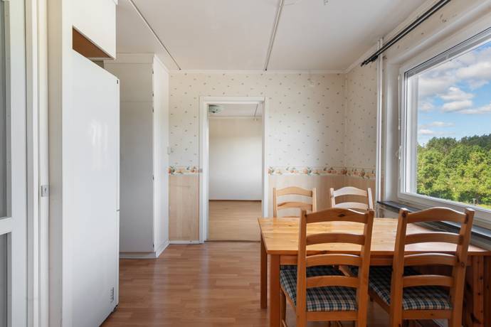 2 rum lägenhet på Åkerbyvägen 88 Täby Centrum, Täby kommun - bild 1