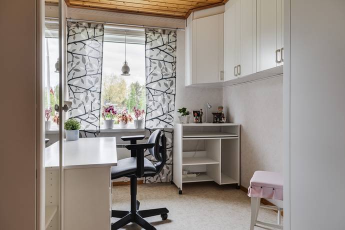 6 rum Villa på Rotegatan 25 Byske Skellefteå kommun - bild 10