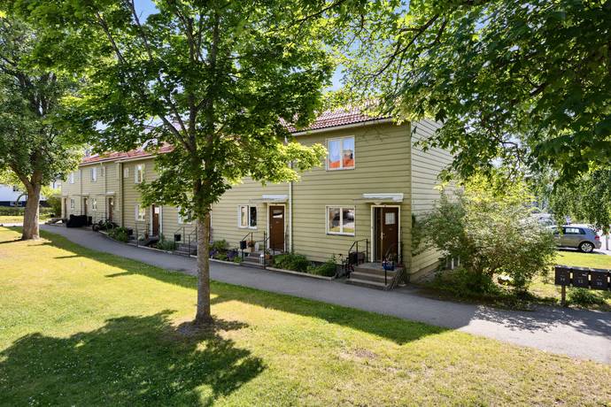 4 rum radhus på Relävägen 2 Kallhäll, Järfälla kommun - bild 2