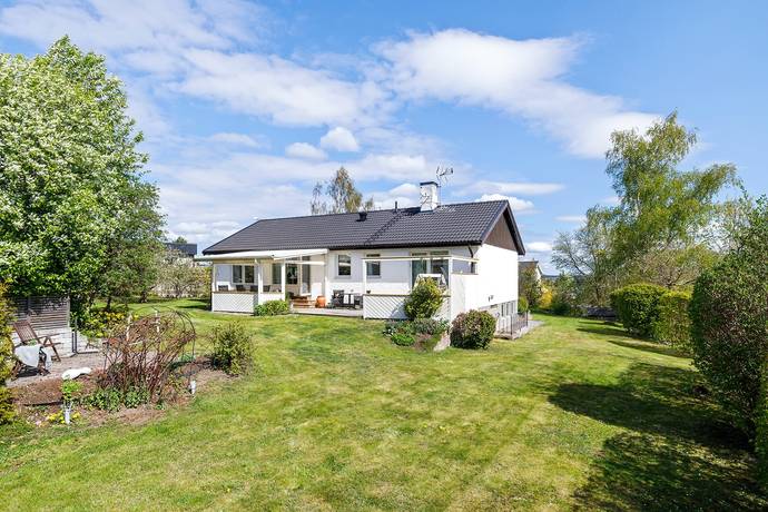 villa på Anemonstigen 5 Centrala Märsta, Sigtuna kommun - bild 1