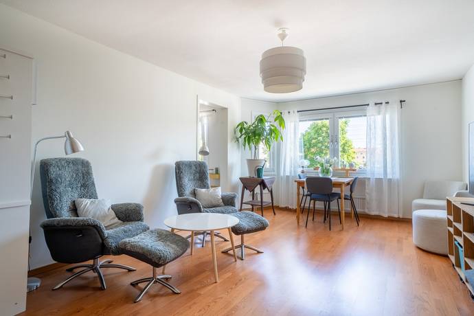 1 rum lägenhet på Södra Bangårdsgatan 14 Söder, Eskilstuna kommun - bild 2