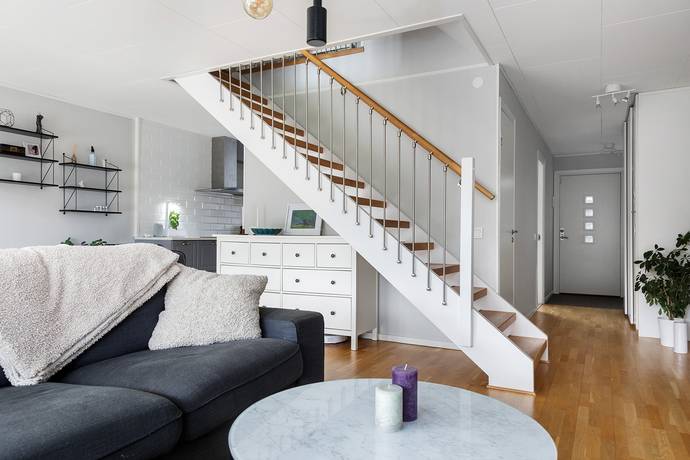 5 rum radhus på Persgärde 52 Lindome | Annestorp, Mölndals kommun - bild 2