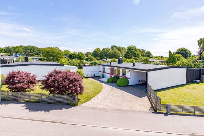 3 rum villa på Hamiltons väg 12 Söndrum, Halmstads kommun - bild 1