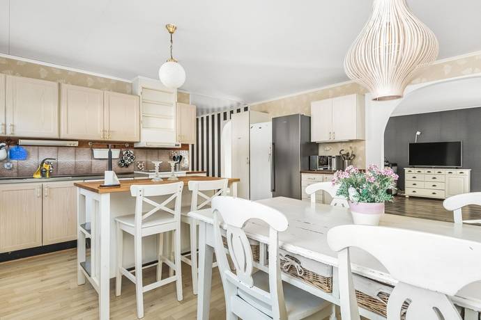 6 rum Villa på Forellvägen 12 Malmberget Gällivare kommun - bild 5