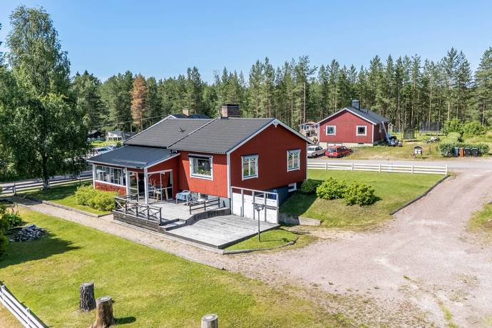3 rum villa på Furudal Yxsmedsvägen 14 Furudal, Rättviks kommun - bild 1