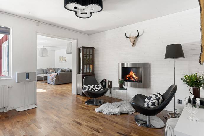 9 rum villa på Skogsstjärnans väg 11 Lännersta, Nacka kommun - bild 3