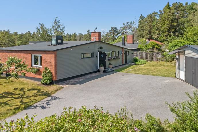 5 rum villa på Thun-Ollevägen 63 Gustavsberg Lugnet, Värmdö kommun - bild 2