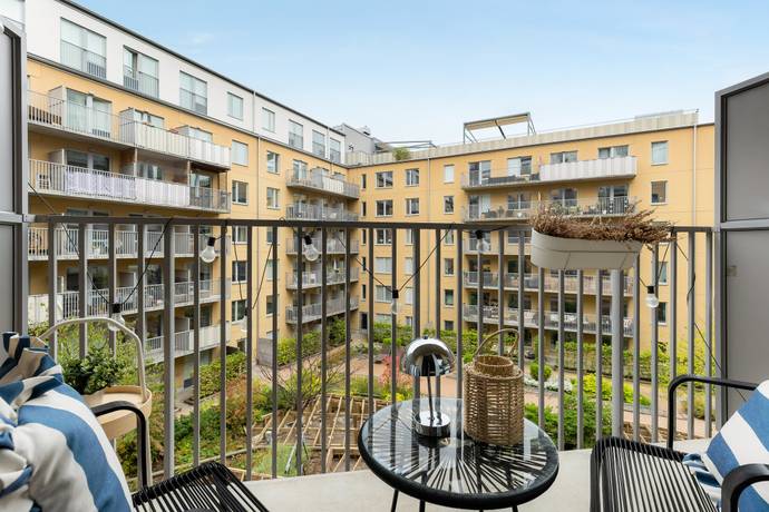 Armégatan 9B, Huvudsta - Ingenting, Solna kommun