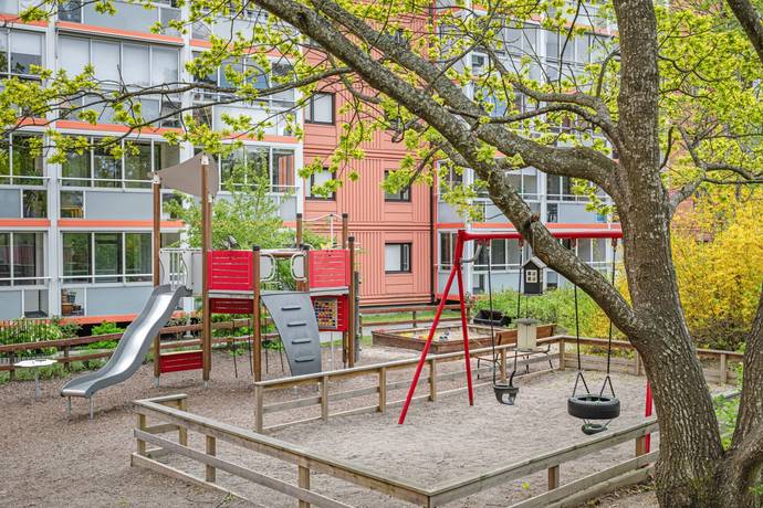 4 rum Lägenhet på Rådjursstigen 28 Bergshamra Solna kommun - bild 37