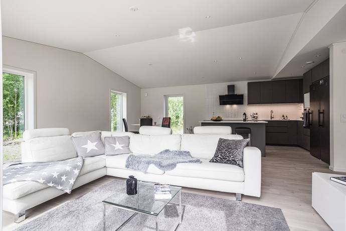 5 rum villa på Stavavägen 23 Stava, Österåkers kommun - bild 2