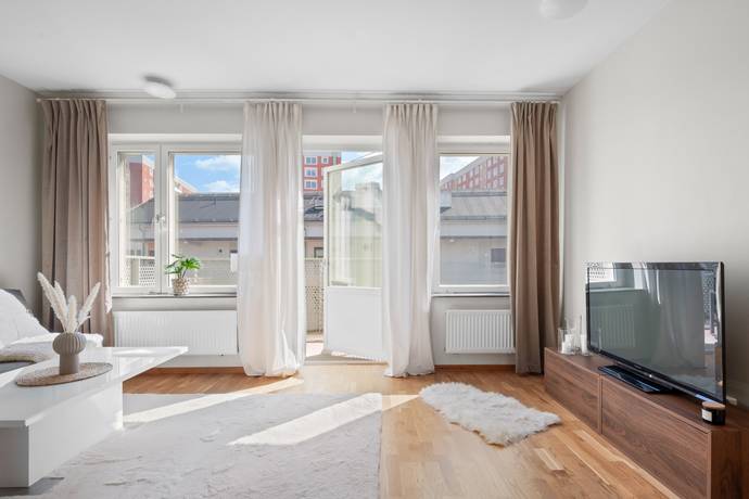 1 rum lägenhet på Engelbrektsvägen 41B, 4tr Jakobsberg, Järfälla kommun - bild 1