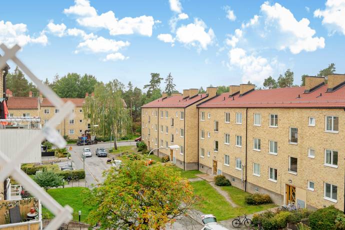 Jönåkersvägen 8, vån 3/3, Svedmyra, Stockholms kommun